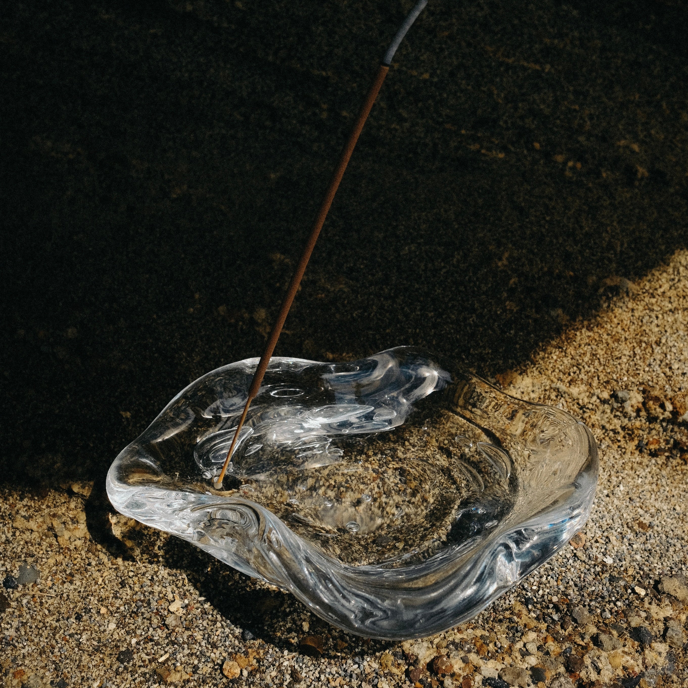 water. (Incense Holder) *AVAILABLE FROM 12/13 5pm